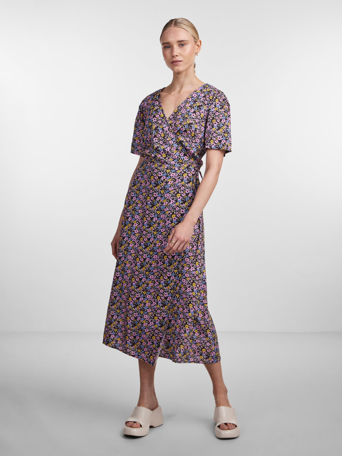 PCLINE Dress - Black